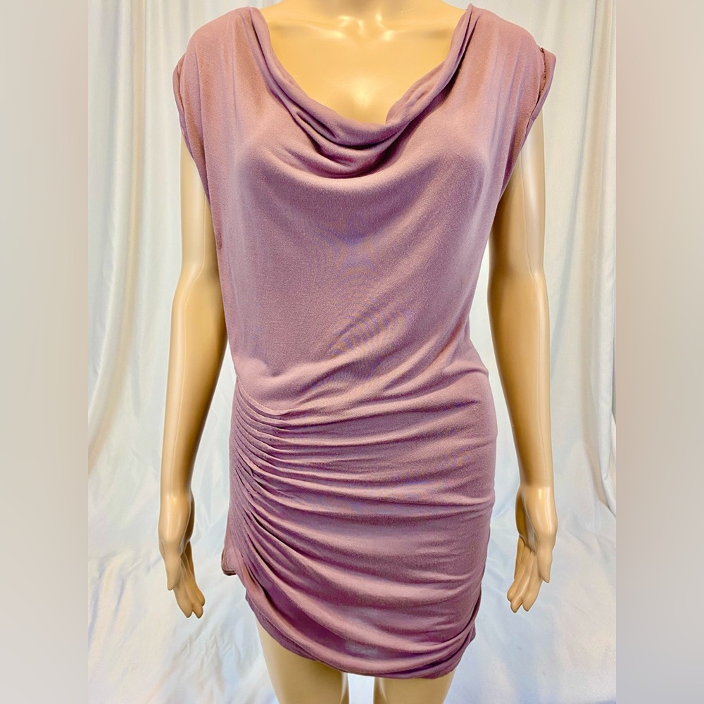 Kenar Purple Cowl Neck Tunic
Size: S
Fabric: 100% Viscose